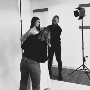 el motor detrás de cada proyecto de extramedia es un equipo que lo entrega todo ✨📌contáctanos y (1)